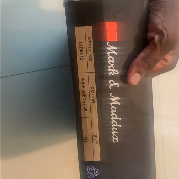 Shoes - Picture 6 of 6